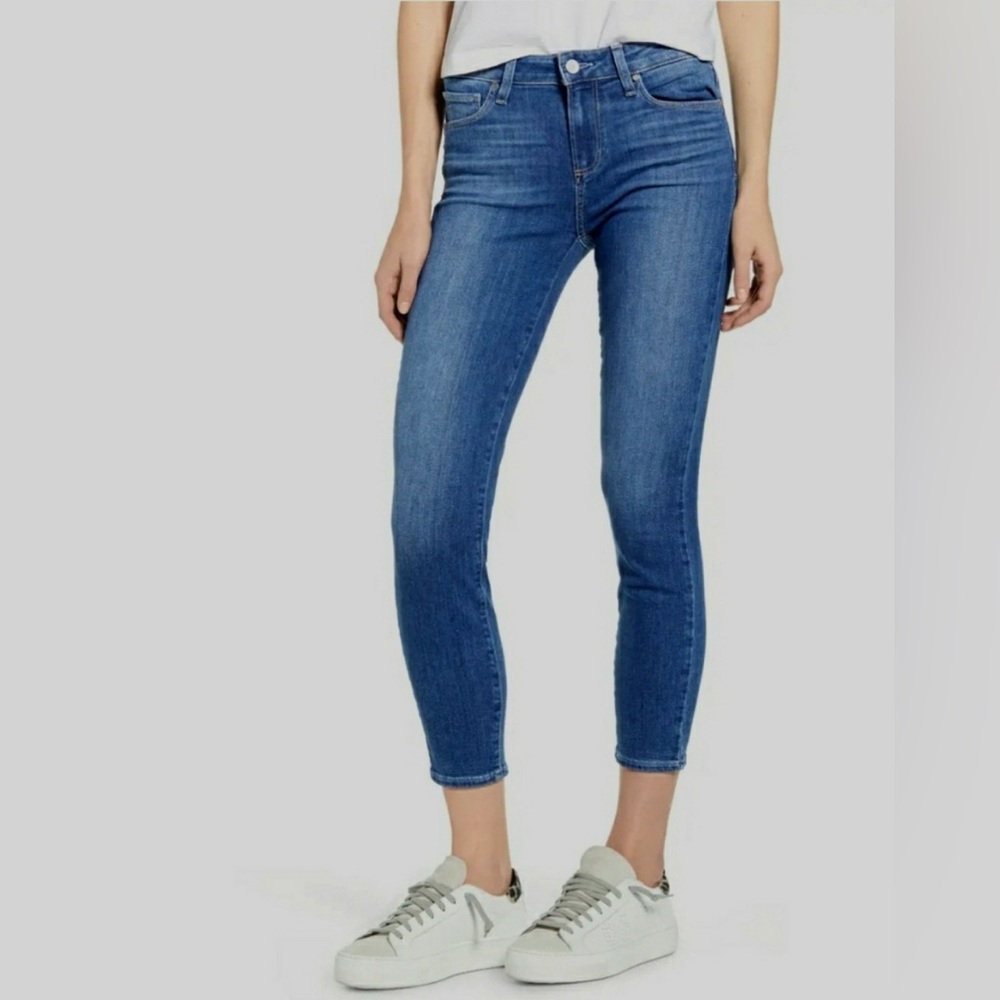 Paige Verdugo Crop